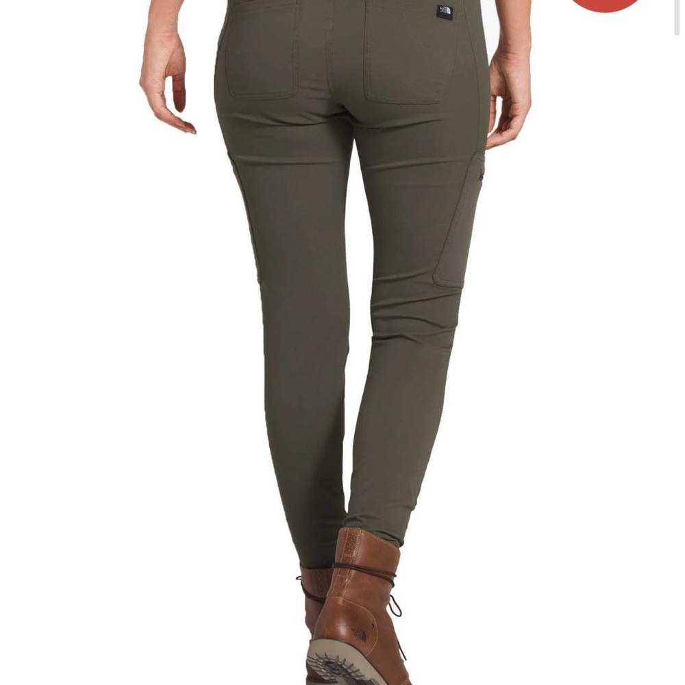 North Face Green/Olive Women's Utility Pants/Leggings - Picture 2 of 13